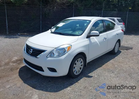2014 Nissan Versa 1.6 Sv from USA, damaged, VIN 3N1CN7AP8EL832699